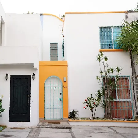 Casa De Colores Playa del Carmen Exterior photo